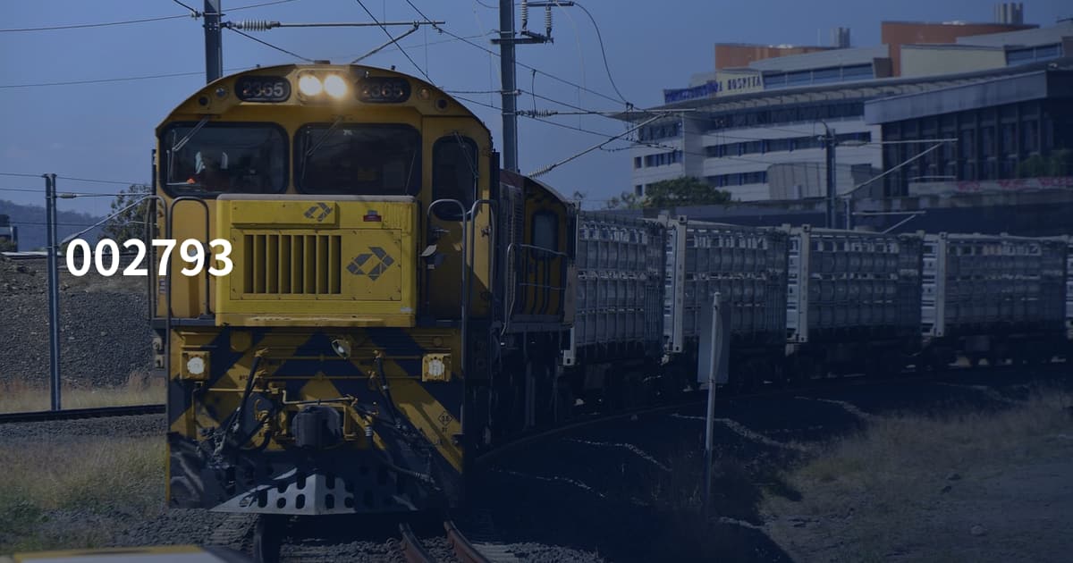 002793