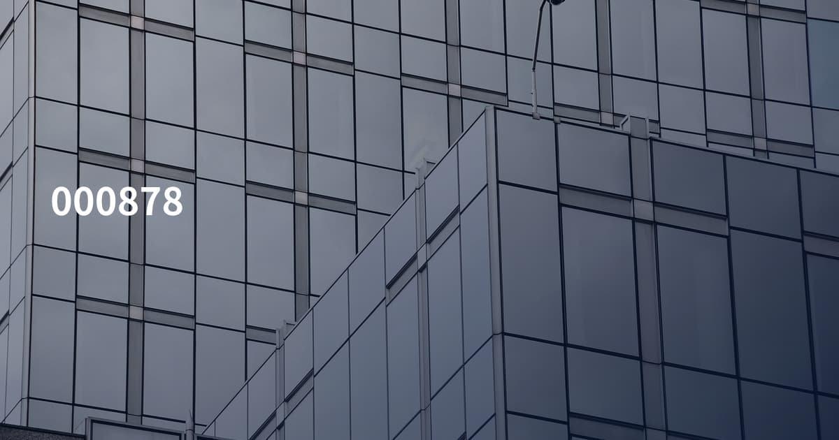 000878