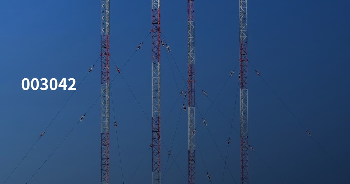 003042